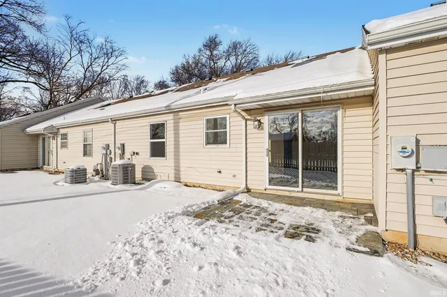 $169,900 | 3314 East Jefferson Square, South Bend, IN 46615
