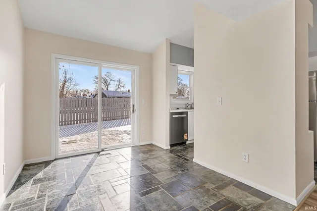 $169,900 | 3314 East Jefferson Square, South Bend, IN 46615