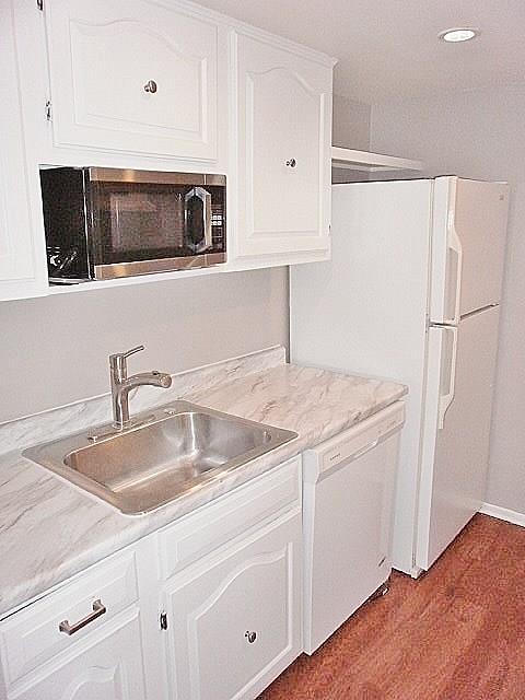 321 Ridge Point Circle, Unit 31B Bridgeville, PA 15017 - Photo 7 of 22 Gallery Image 7