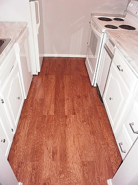 321 Ridge Point Circle, Unit 31B Bridgeville, PA 15017 - Photo 9 of 22 Gallery Image 9