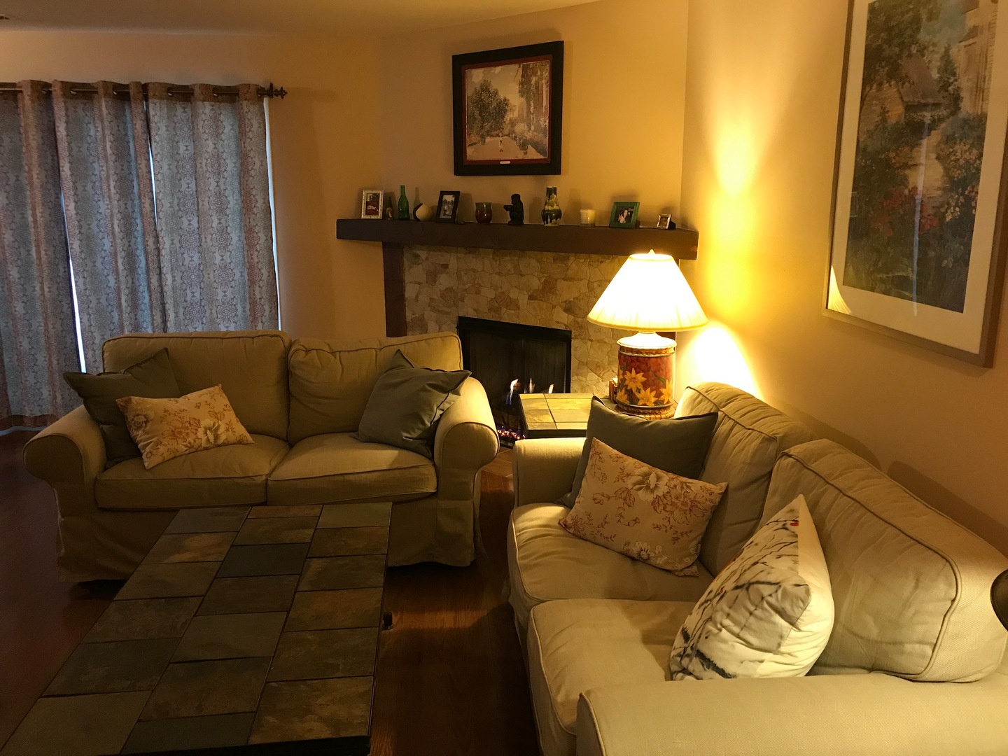 1653 Dover Court, Unit D Wheaton, IL 60189 - Photo 2 of 9