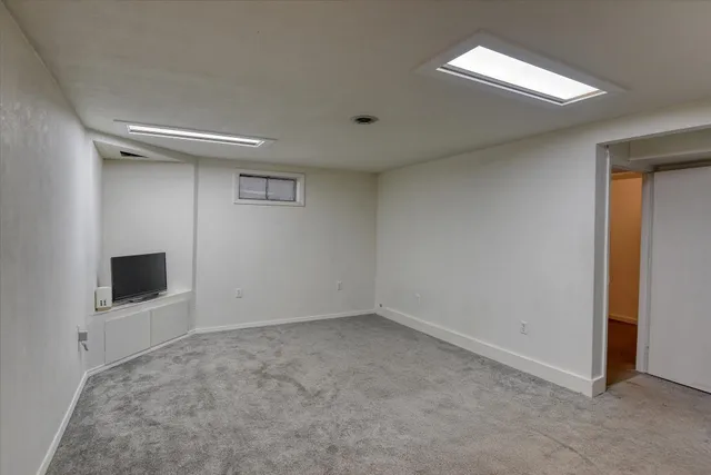 $370,000 | 2927 East Marshall Avenue, Spokane, WA 99207