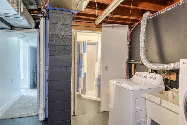 $370,000 | 2927 East Marshall Avenue, Spokane, WA 99207