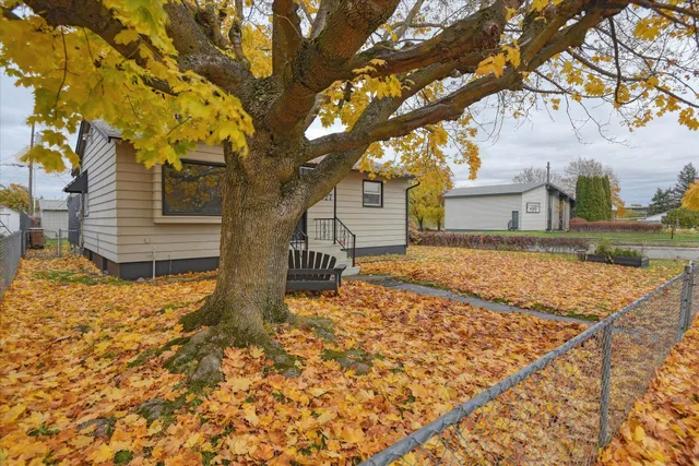 $370,000 | 2927 East Marshall Avenue, Spokane, WA 99207