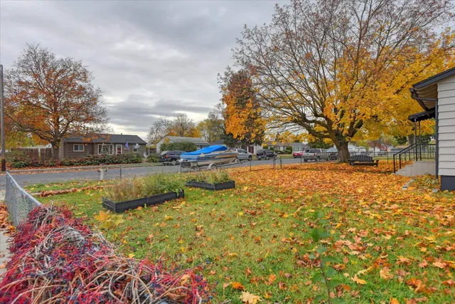 $370,000 | 2927 East Marshall Avenue, Spokane, WA 99207