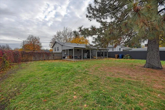 $370,000 | 2927 East Marshall Avenue, Spokane, WA 99207
