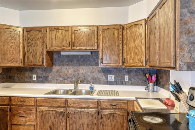 $370,000 | 2927 East Marshall Avenue, Spokane, WA 99207