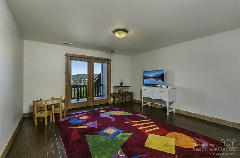 883 Southwest Blakely Road Bend, OR 97702 - Photo 12 of 24 Additional Photo