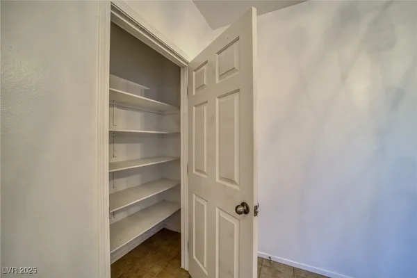 $168,900 | 3550 Bay Sands Drive, Unit 3080, Laughlin, NV 89029