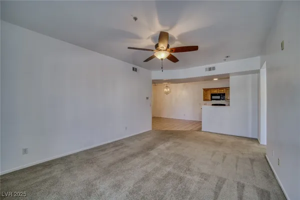 $168,900 | 3550 Bay Sands Drive, Unit 3080, Laughlin, NV 89029