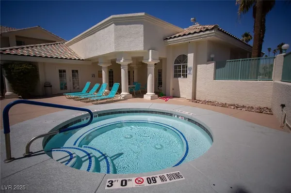 $168,900 | 3550 Bay Sands Drive, Unit 3080, Laughlin, NV 89029