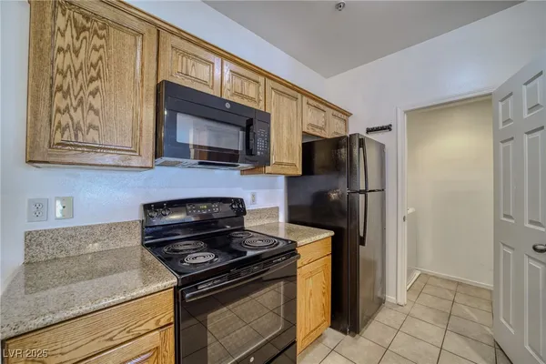$168,900 | 3550 Bay Sands Drive, Unit 3080, Laughlin, NV 89029