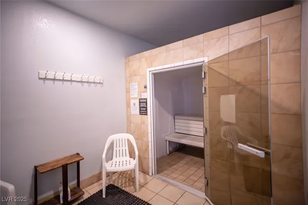 $168,900 | 3550 Bay Sands Drive, Unit 3080, Laughlin, NV 89029