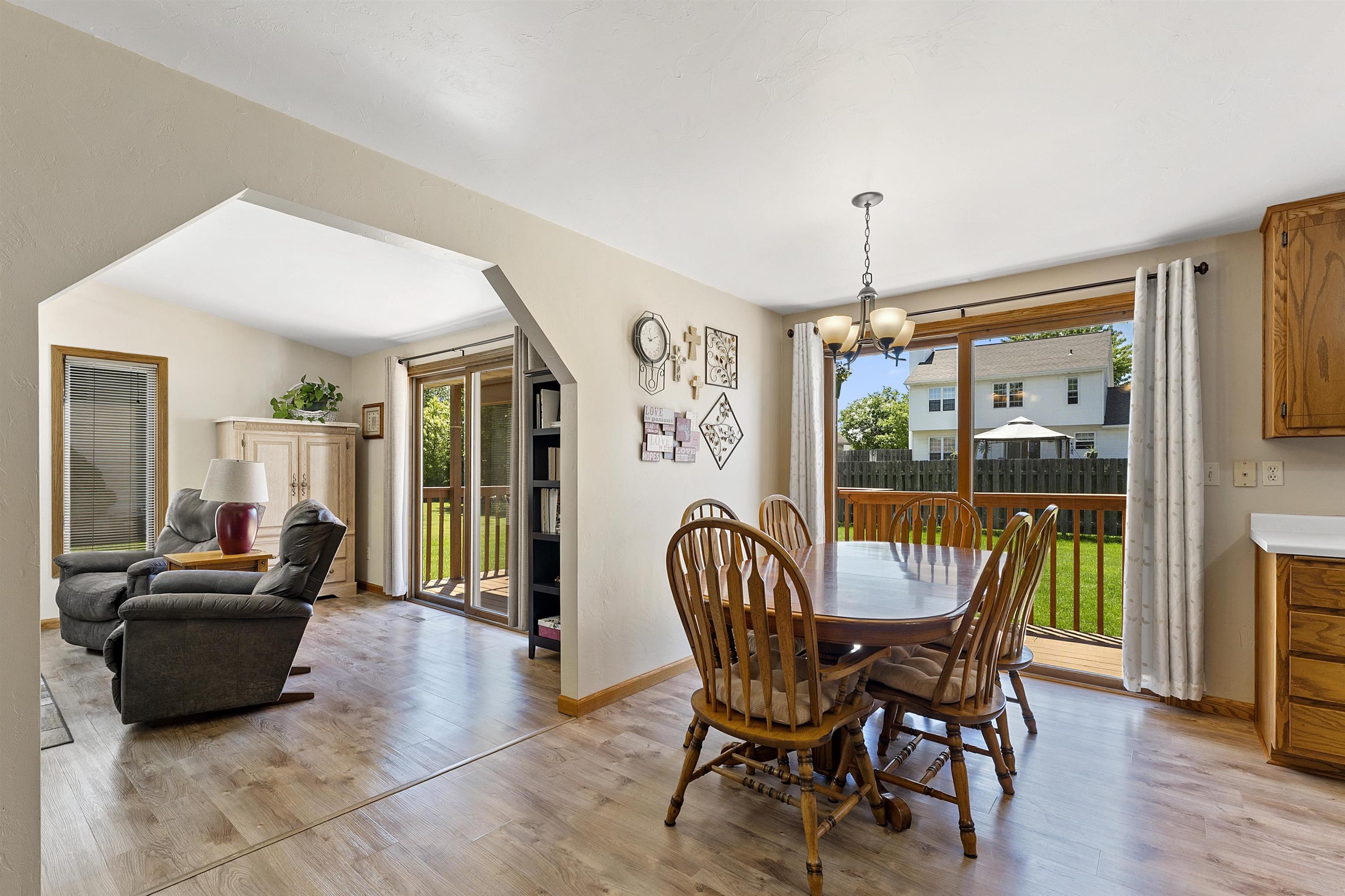 2364 Cedar Ridge Green Bay, WI 54313 - Photo 21 of 90