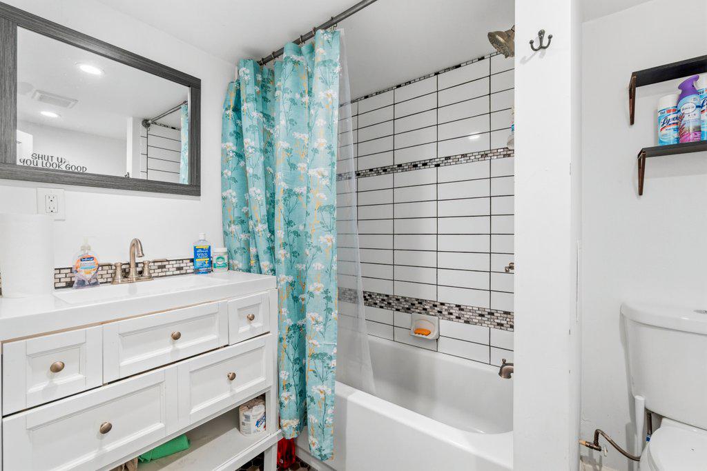 4117 Granite Road Baltimore, MD 21206 - Photo 28 of 38 Lower level full bathroom