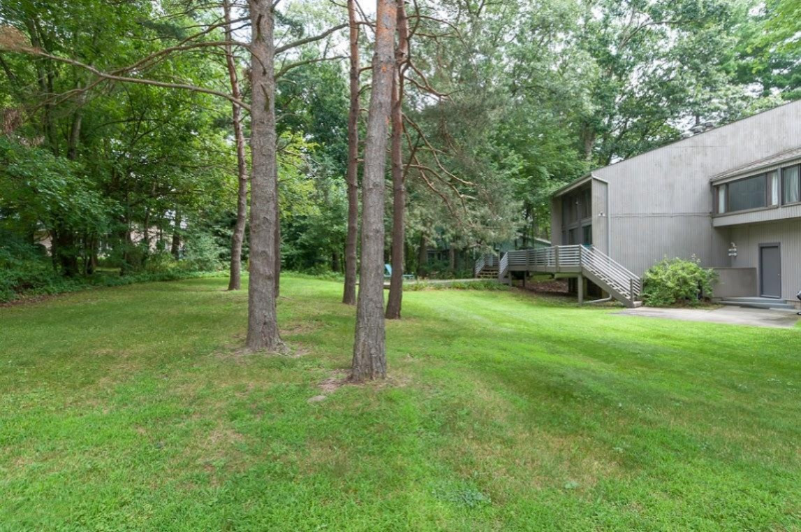 5274 Hitching Post Road Kalamazoo, MI 49009 - Photo 23 of 31 Hitching Post-24