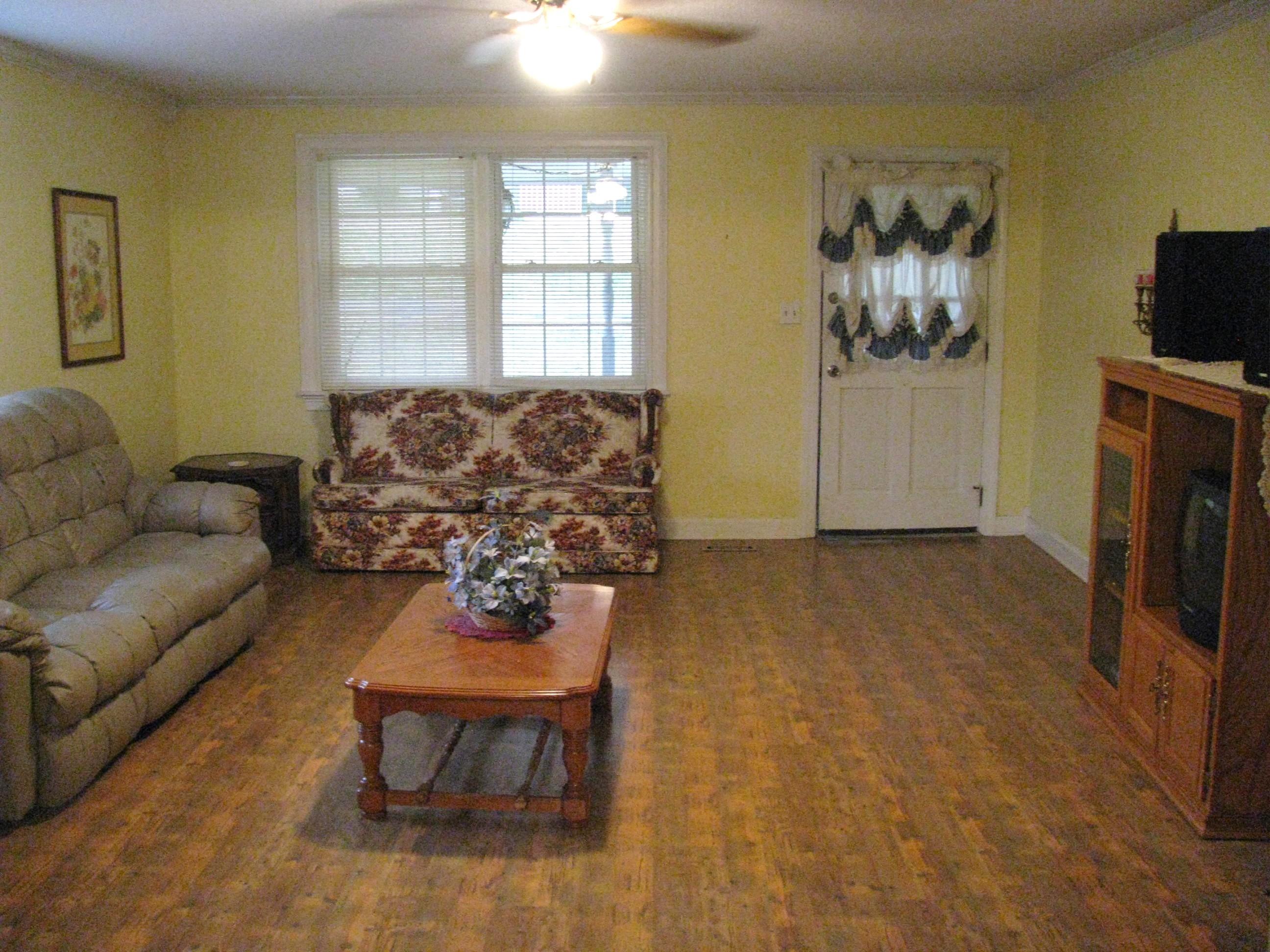 2118 Velma Road Athens, TN 37303 - Photo 2 of 8 Velma Rd (9)