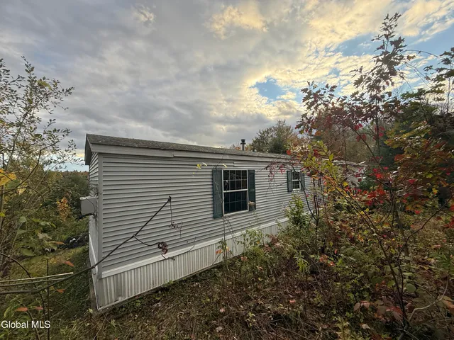 $99,000 | 244 Sweet Road, Johnstown, NY 12095