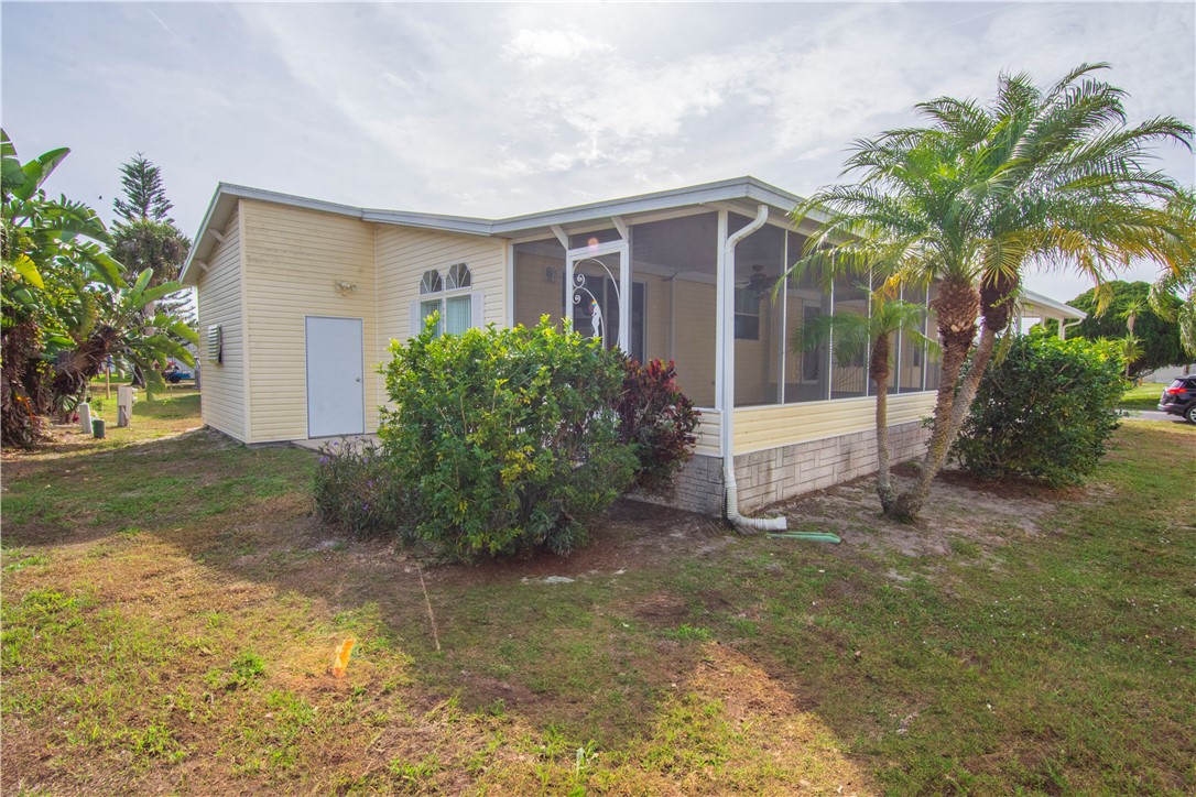 7555 Boxelder Road Sebastian, FL 32976 - Photo 5 of 34