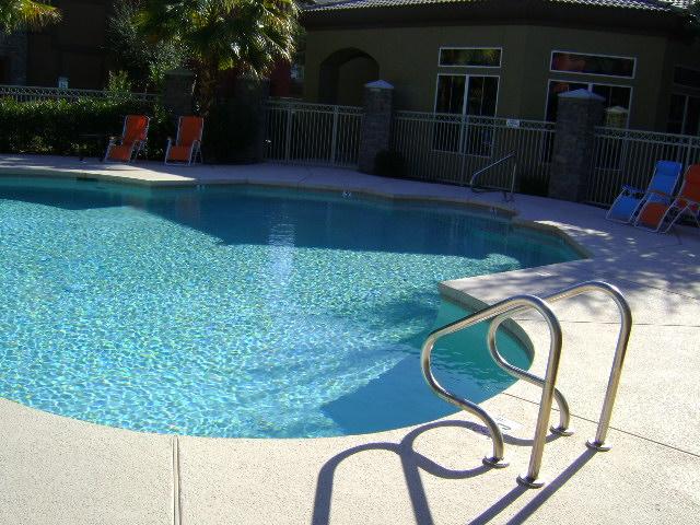 1920 East Bell Road, Unit 1139 Phoenix, AZ 85022 - Photo 8 of 10 Community pool