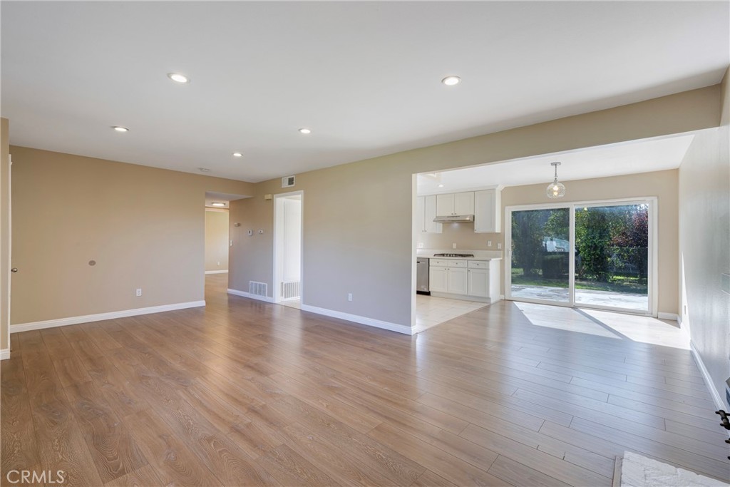 6485 Clovis Place Riverside, CA 92504 - Photo 15 of 27