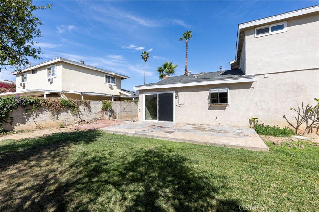 6485 Clovis Place Riverside, CA 92504 - Photo 7 of 27