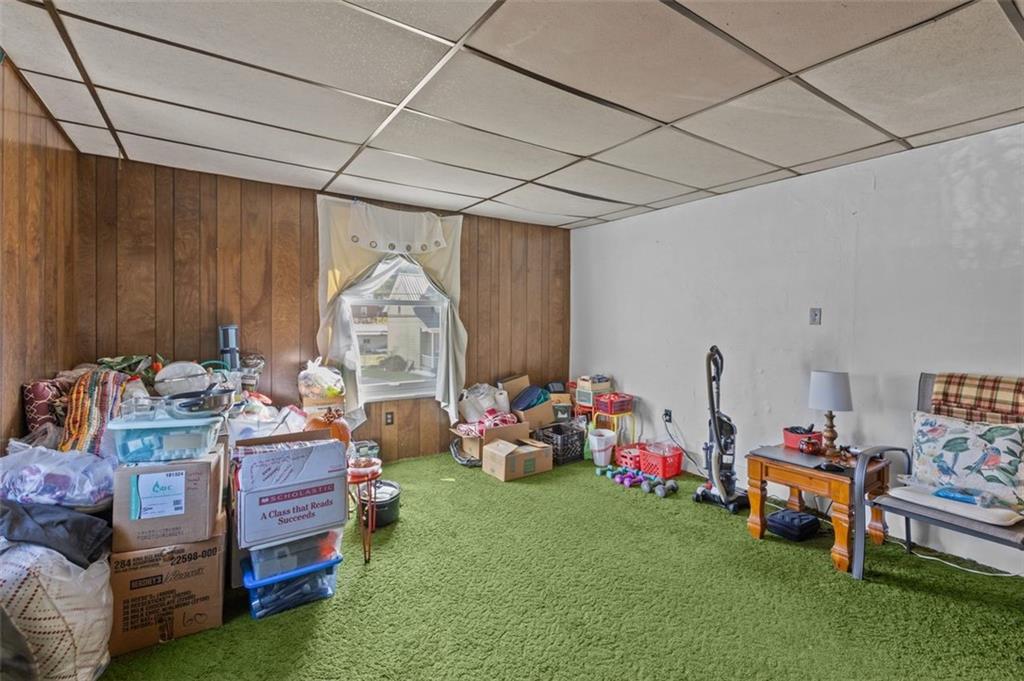 801 Bower Hill Road Bridgeville, PA 15017 - Photo 10 of 34 a view of room with toys