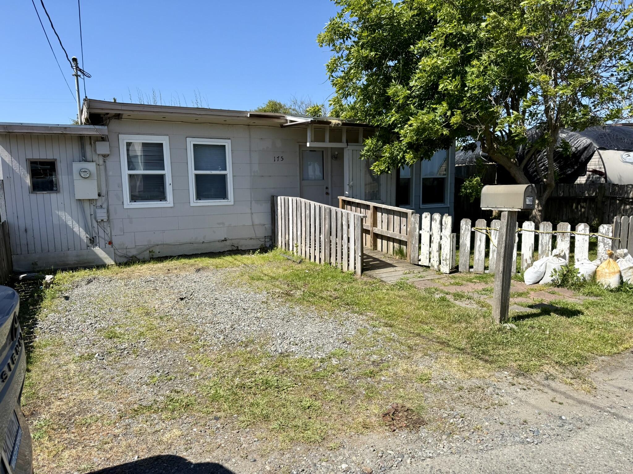 175 Cod Street Eureka, CA 95503 - Photo 2 of 24
