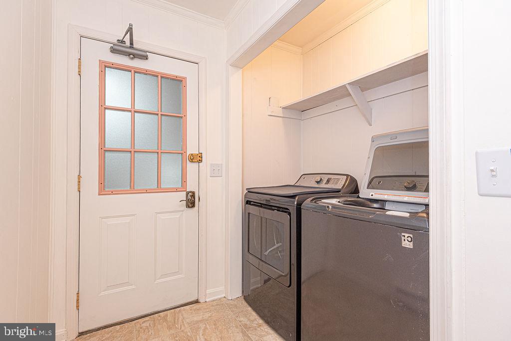 6 Lookout Point Ocean Pines, MD 21811 - Photo 24 of 43 laundry area