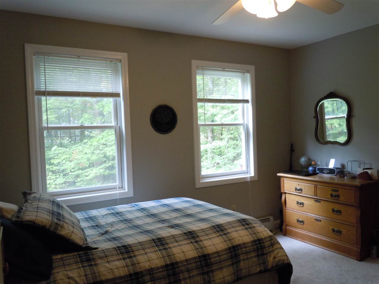 13 Standish Way Amherst, NH 03031 - Photo 17 of 18 Gallery Image 17