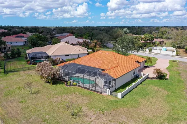 $799,900 | 16736 4th Avenue Northeast, Bradenton, FL 34212