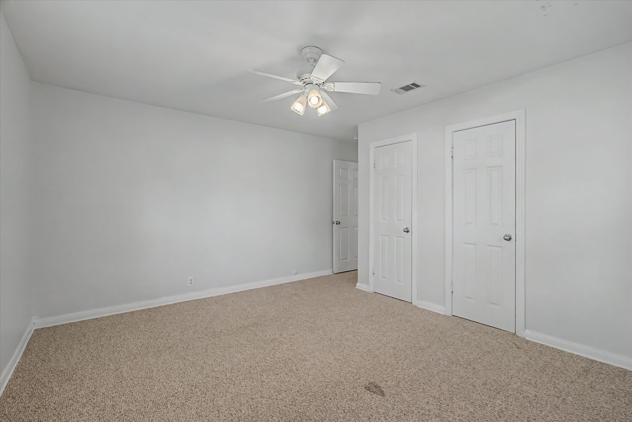 413 Farrer Street Angleton, TX 77515 - Photo 33 of 43 a view of an empty room