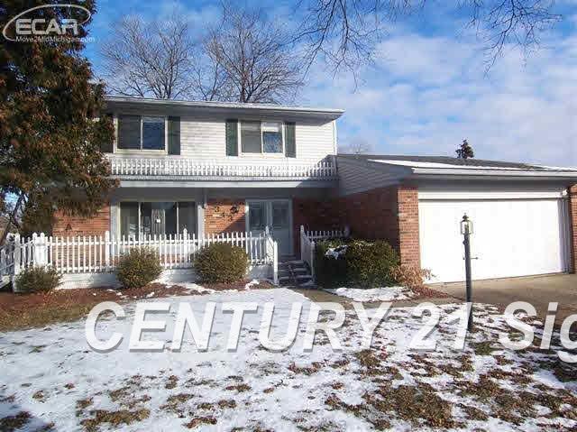 343 Holland Road Flushing, MI 48433 - Photo 1 of 25