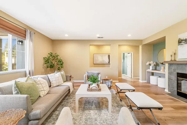 $1,250,000 | 4460 Peninsula Point Drive, Seaside, CA 93955