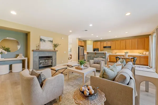 $1,250,000 | 4460 Peninsula Point Drive, Seaside, CA 93955