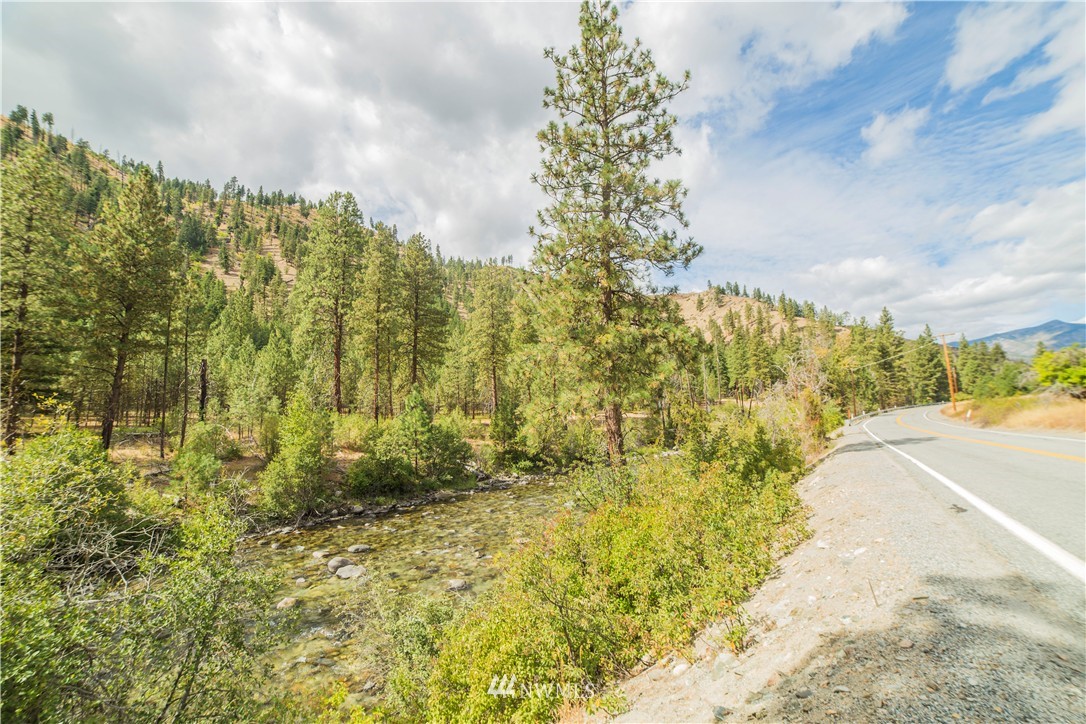 10864 Entiat River Road Entiat, WA 98822 - Photo 7 of 10 Gallery Image 7