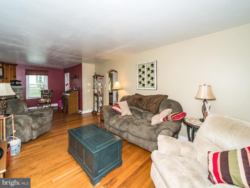 5613 Mt Pisgah Road York, PA 17406 - Photo 2 of 23 Gallery Image 2