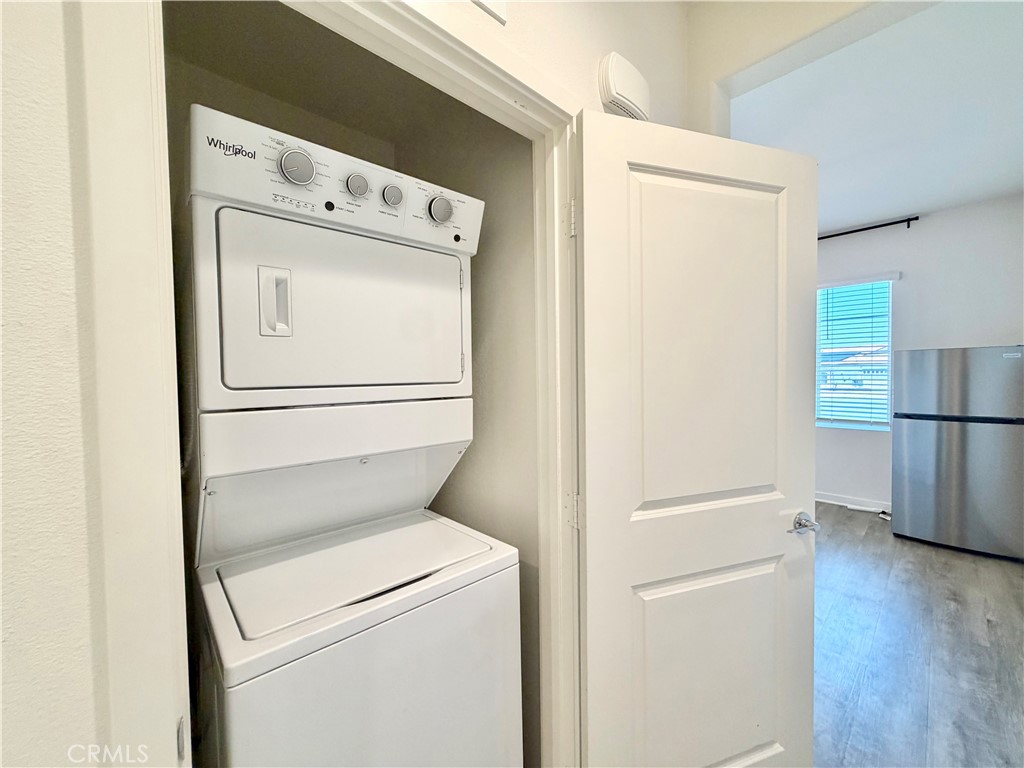 30411 Ridgecrest Road Winchester, CA 92596 - Photo 7 of 12