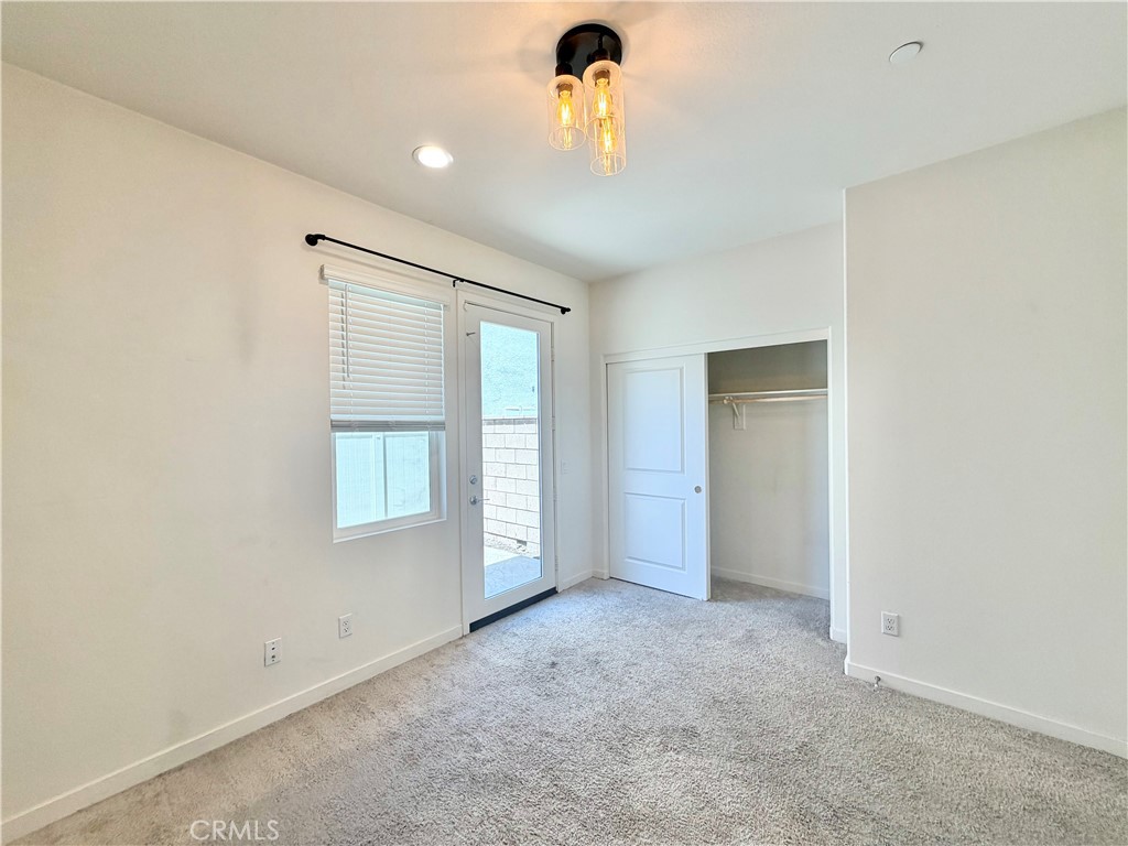 30411 Ridgecrest Road Winchester, CA 92596 - Photo 9 of 12