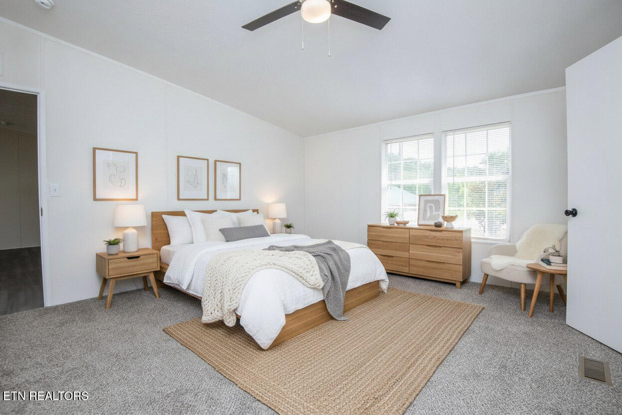 1587 Lower Caney Valley Road Tazewell, TN 37879 - Photo 13 of 42 staged