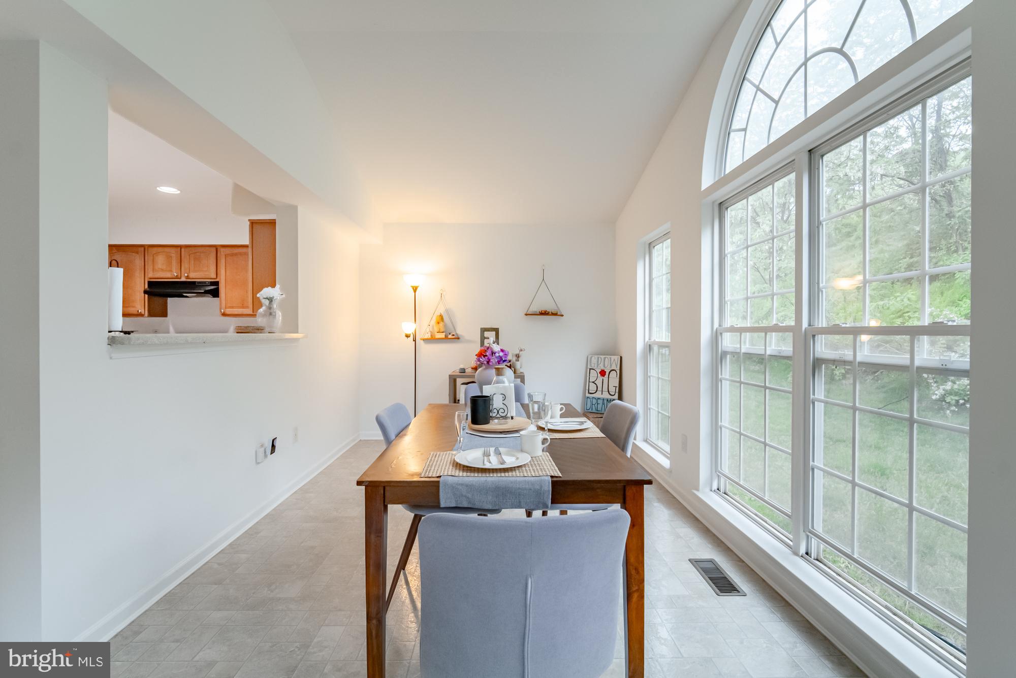 414 Wynwood Road York, PA 17402 - Photo 11 of 38 Gallery Image 11