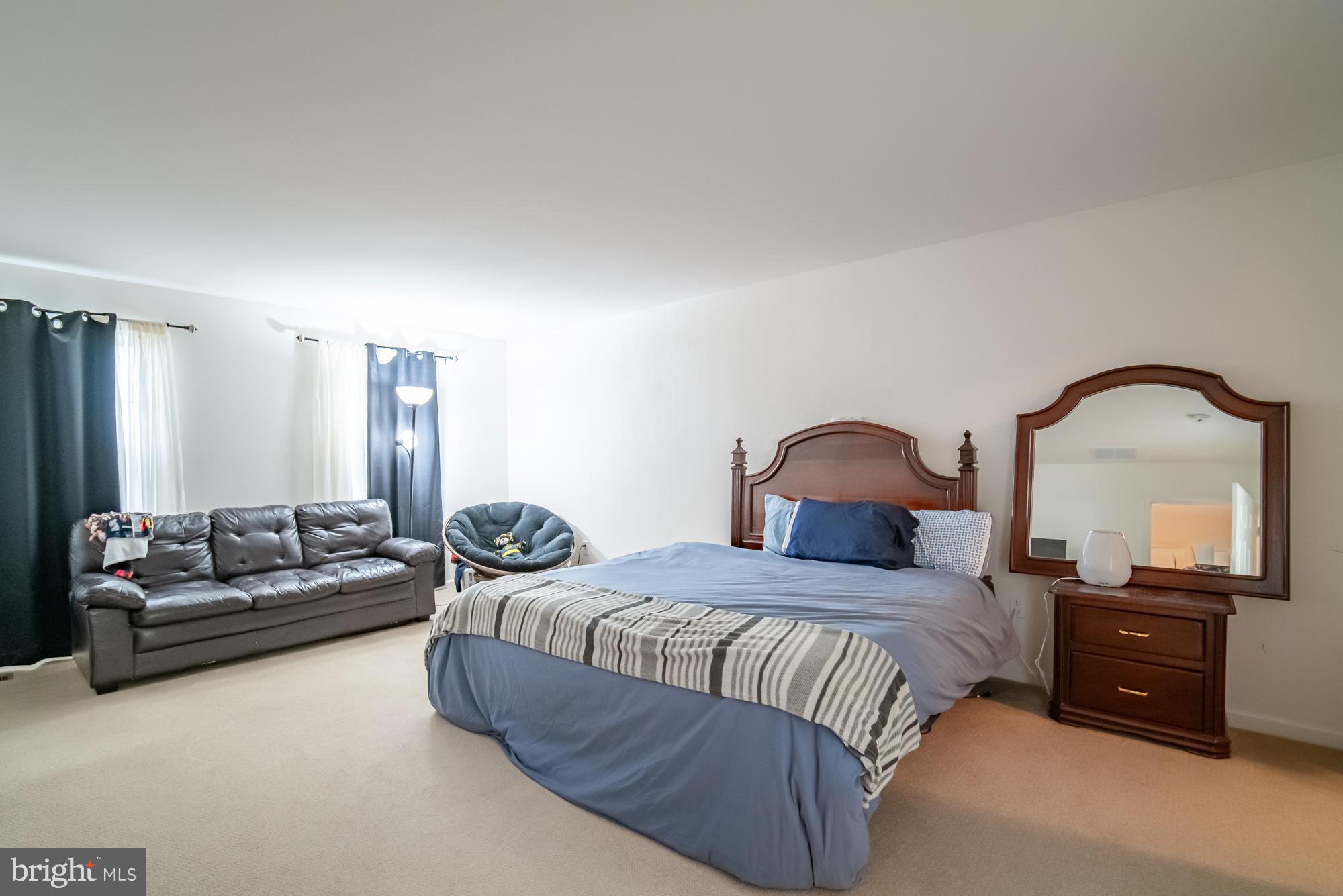 414 Wynwood Road York, PA 17402 - Photo 16 of 38 Gallery Image 16