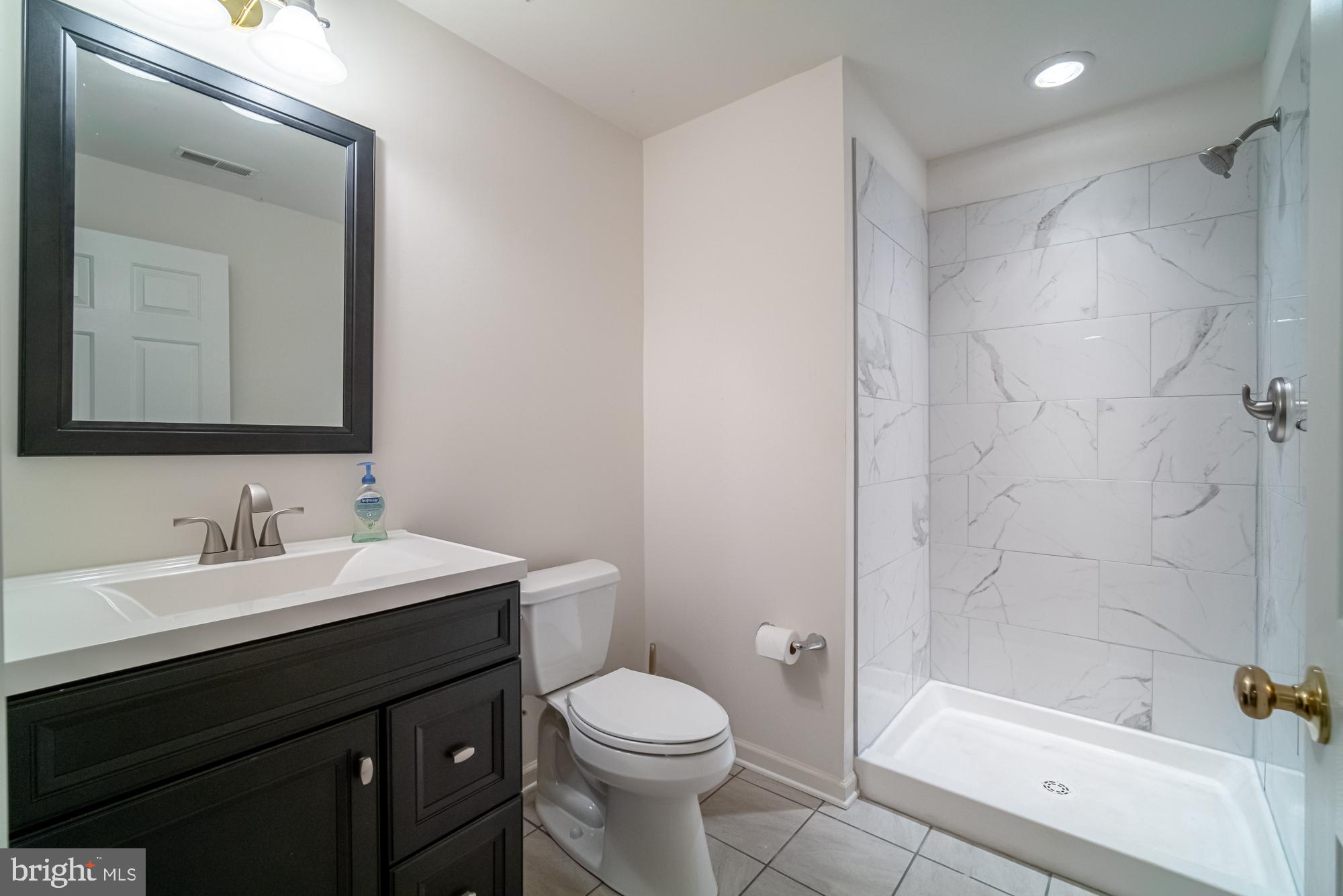 414 Wynwood Road York, PA 17402 - Photo 23 of 38 Gallery Image 23