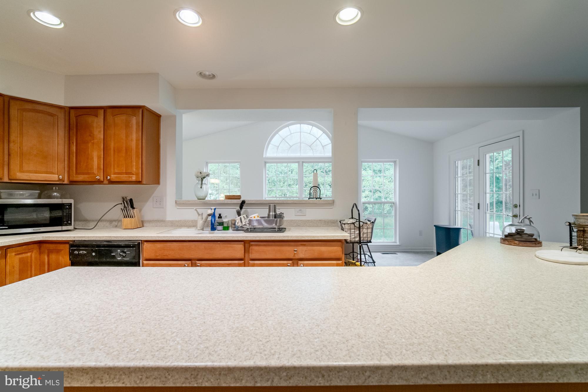 414 Wynwood Road York, PA 17402 - Photo 8 of 38 Gallery Image 8