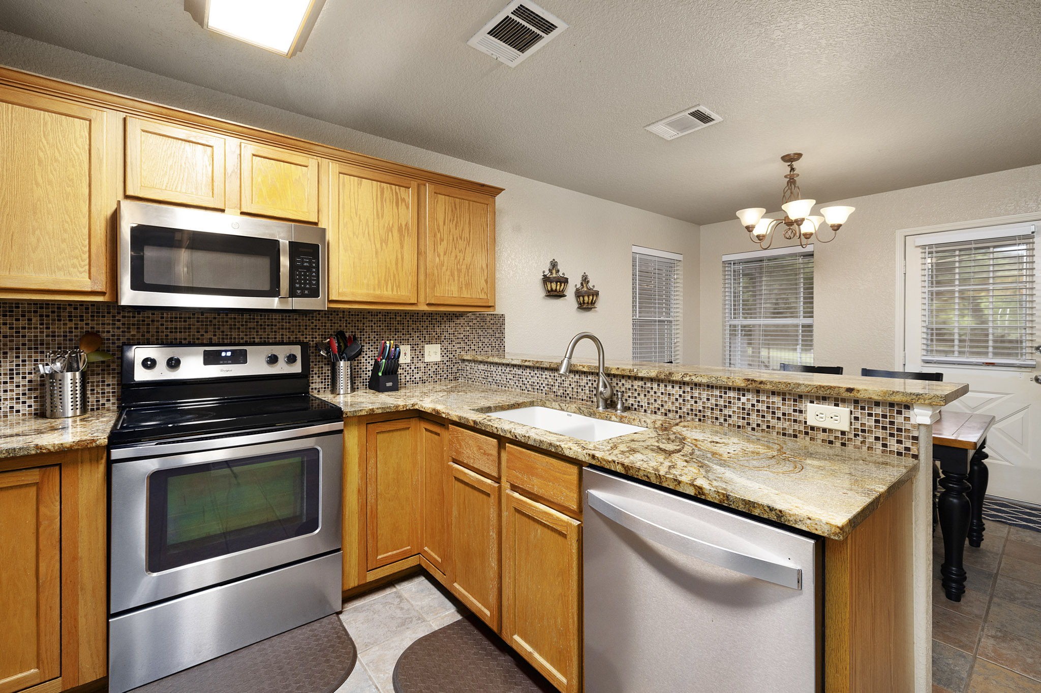 110 Hunter Ridge Road San Marcos, TX 78666 - Photo 12 of 40