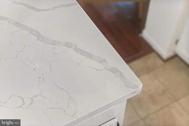 $950,000 | 535 South Lancaster Street, Arlington, VA 22204