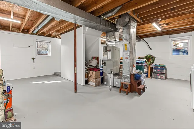 $950,000 | 535 South Lancaster Street, Arlington, VA 22204