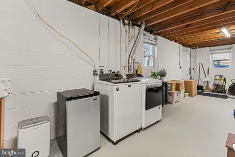 $950,000 | 535 South Lancaster Street, Arlington, VA 22204