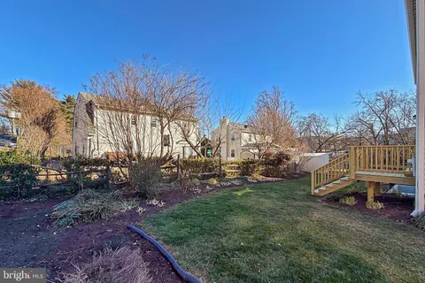 $950,000 | 535 South Lancaster Street, Arlington, VA 22204