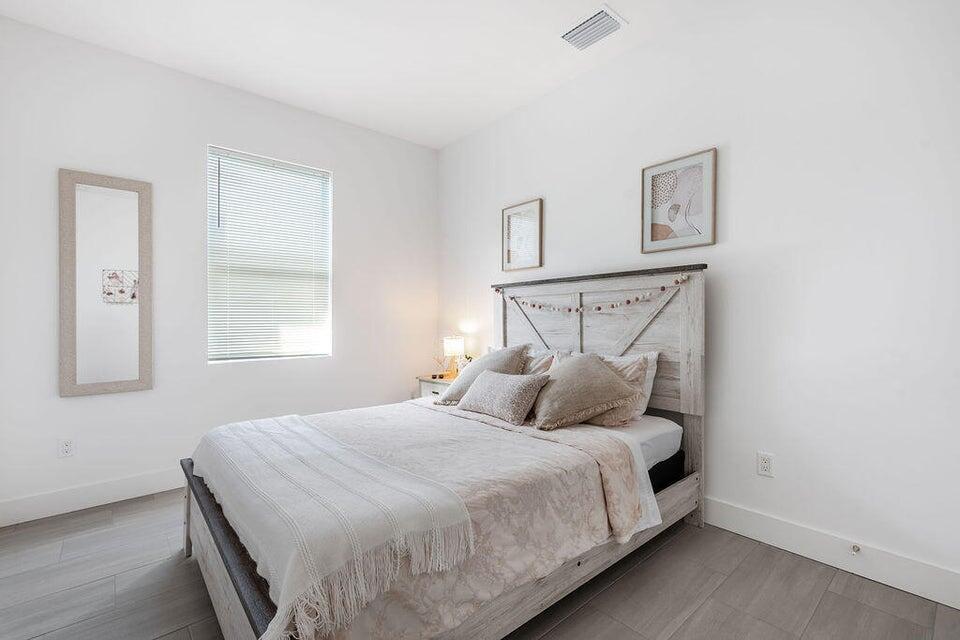 3514 Hiawatha Avenue West Palm Beach, FL 33409 - Photo 18 of 30 18